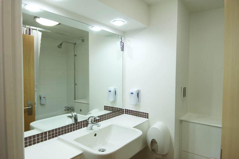 Premier Inn London Enfield Zewnętrze zdjęcie